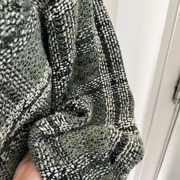 Plaid Vintage Shacket! - Picture 4 of 7